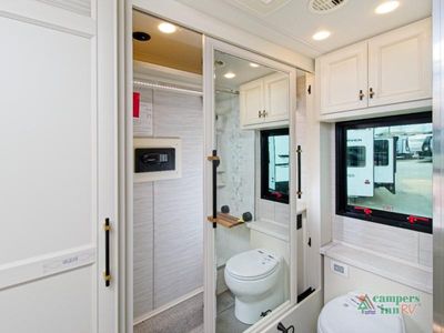 2026 Tiffin Motorhomes Allegro Bus — photo 32 view