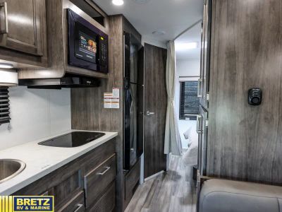 2026 Entegra Coach Odyssey SE - Photo 8