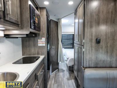 2026 Entegra Coach Odyssey SE - Photo 7