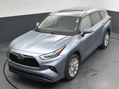 2026 2020 Toyota Highlander Hybrid Limited SUV — photo 32 view