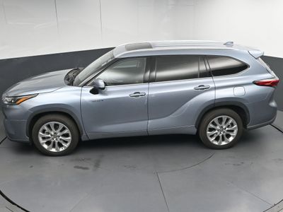 2026 2020 Toyota Highlander Hybrid Limited SUV — photo 39 view