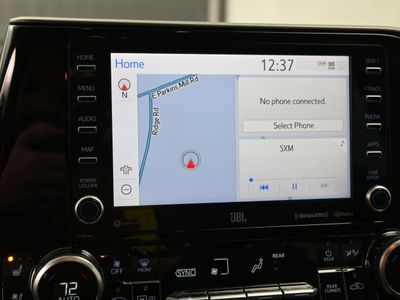 2026 2020 Toyota Highlander Hybrid Limited SUV — photo 11 view