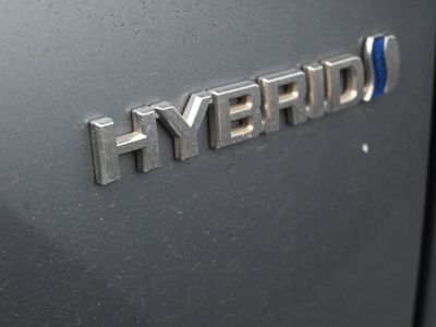 2026 2020 Toyota Highlander Hybrid Limited SUV — photo 22 view