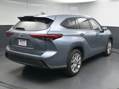 2026 2020 Toyota Highlander Hybrid Limited SUV — photo 7 view