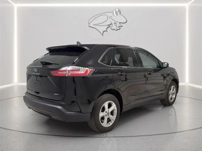 2022 Ford Edge — detail view