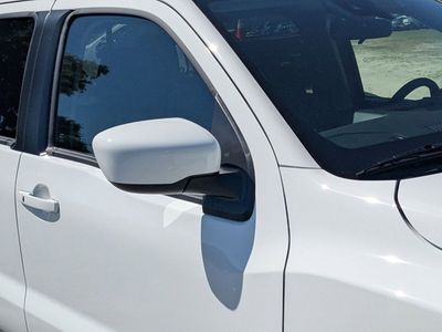 2026 Nissan Frontier — photo 10 view