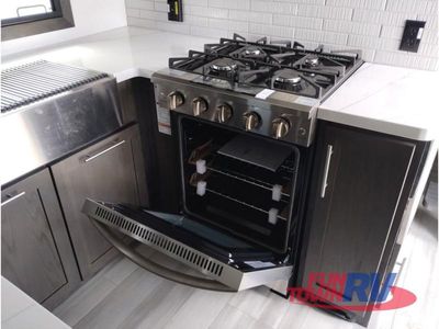 2025 Keystone RV Fuzion - Photo 18