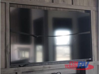 2025 Keystone RV Fuzion - Photo 30
