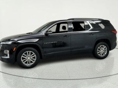 2023 Chevrolet Traverse — side profile view
