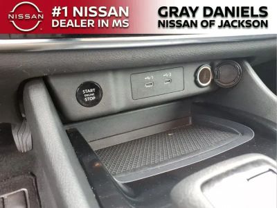 2024 Nissan Rogue - Photo 18