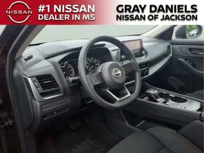 2024 Nissan Rogue - Photo 10