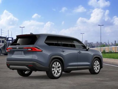 2026 Toyota Grand Highlander Hybrid - Photo 12