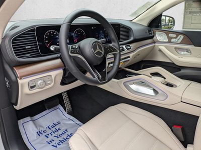 2026 Mercedes-Benz GLE 450 - Photo 3