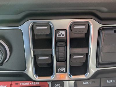 2026 Jeep Gladiator — photo 27 view
