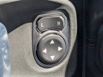 2026 Jeep Gladiator — photo 28 view