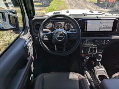 2026 Jeep Gladiator — photo 19 view