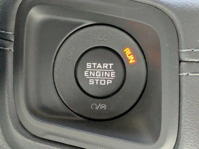 2026 Jeep Gladiator — photo 33 view
