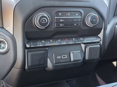 2023 Chevrolet Silverado 1500 - Photo 18