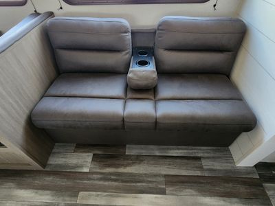 2026 Jayco Jay Flight SLX — photo 16 view