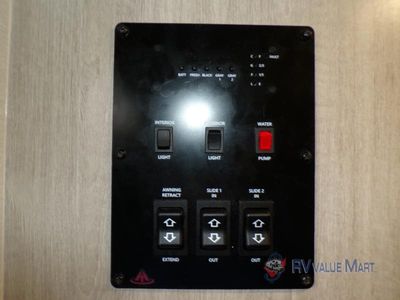 2026 Coachmen RV Catalina Legacy Edition - Photo 26