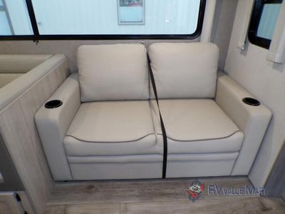 2026 Coachmen RV Catalina Legacy Edition - Photo 16