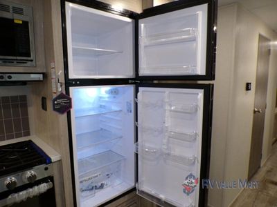 2026 Coachmen RV Catalina Legacy Edition - Photo 21