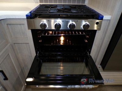 2026 Coachmen RV Catalina Legacy Edition - Photo 22