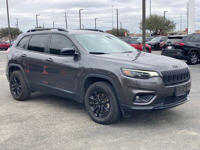 2023 Jeep Cherokee - Photo 3