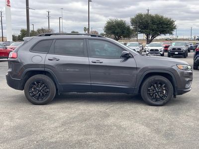 2023 Jeep Cherokee - Photo 4