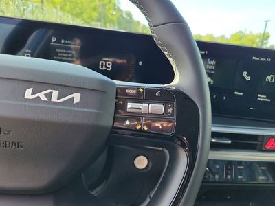 2026 Kia Sorento — photo 12 view