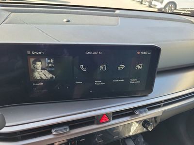 2026 Kia Sorento — photo 14 view