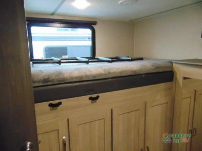 2021 Coachmen RV Freedom Express Liberty Edition — photo 14 view