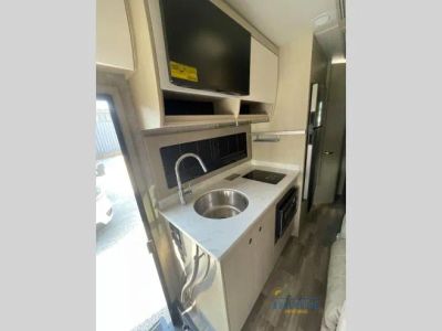 2026 Tiffin Motorhomes Wayfarer XPW - Photo 11