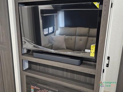 2026 Venture RV SportTrek Touring Edition — photo 42 view