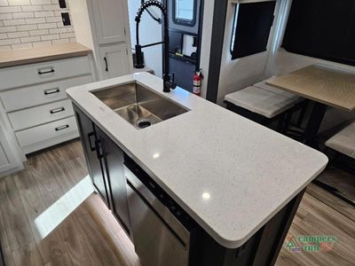 2026 Venture RV SportTrek Touring Edition — photo 10 view