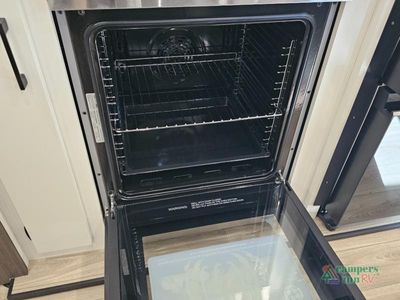 2026 Venture RV SportTrek Touring Edition — photo 18 view