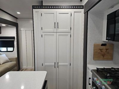 2026 Venture RV SportTrek Touring Edition — photo 27 view