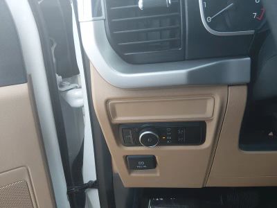 2023 Ford F-150 — photo 13 view