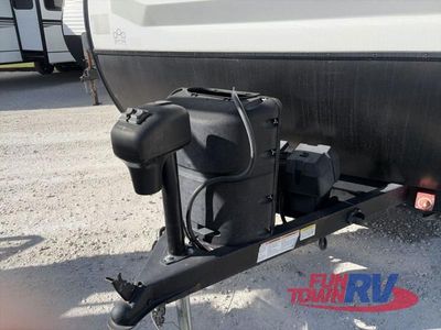 2022 Forest River RV No Boundaries - Photo 10