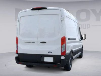 2026 Ford Transit-250 - Photo 3