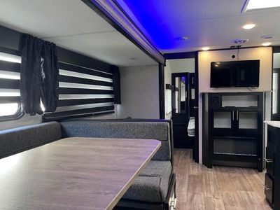 2022 Forest River RV Cherokee Grey Wolf - Photo 10