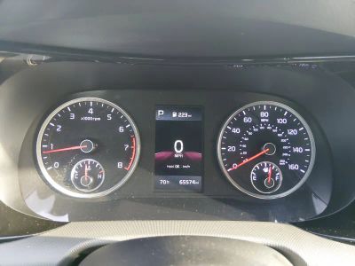 2023 Kia K5 - Photo 14
