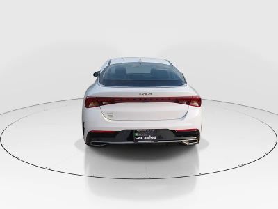 2023 Kia K5 - Photo 6