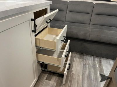 2025 Jayco Jay Flight — photo 40 view