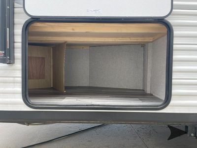 2025 Jayco Jay Flight — photo 9 view
