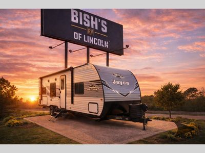2025 Jayco Jay Flight — front three-quarter view