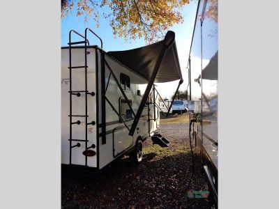 2026 Venture RV SportTrek Stinger Lite — photo 26 view