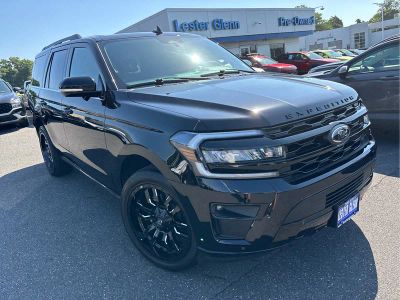 2024 Ford Expedition — side profile view
