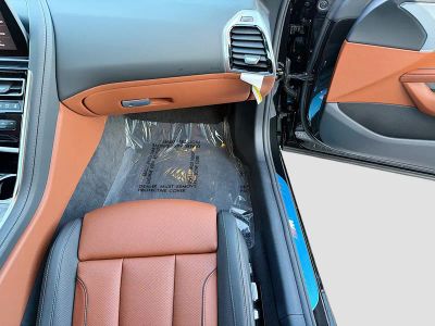2026 BMW 8 Series — photo 17 view