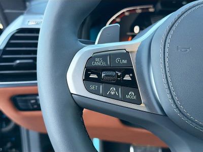 2026 BMW 8 Series — photo 37 view